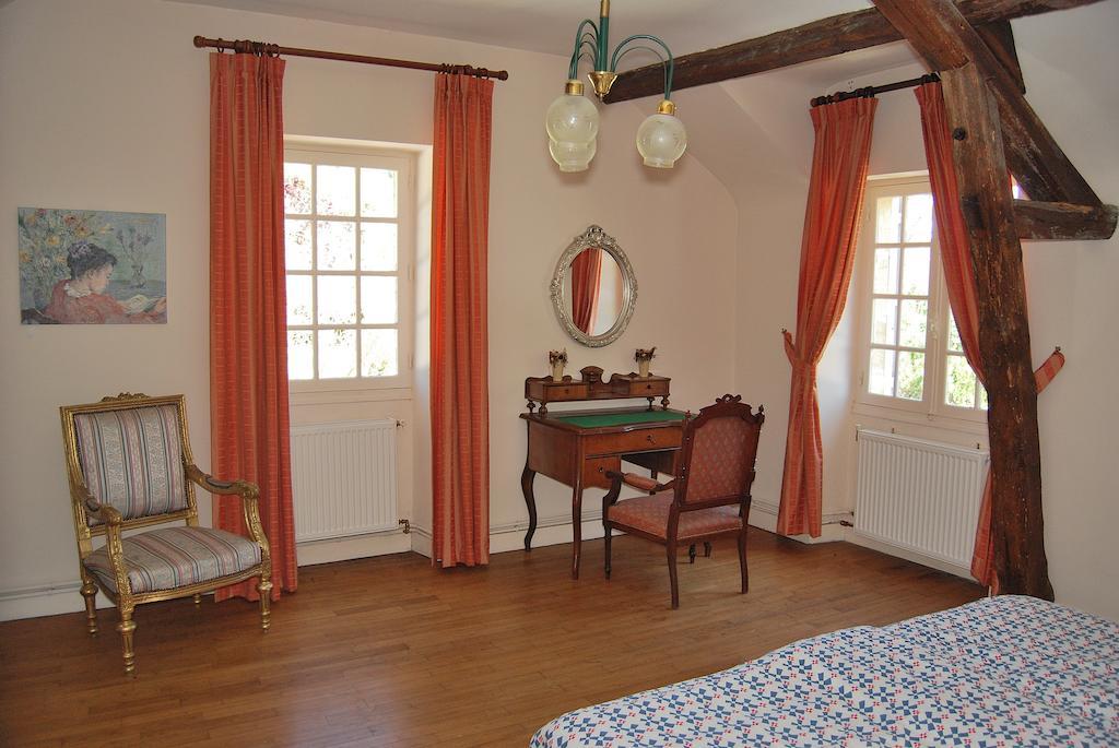 Domaine Des Hirondelles Villa Saint-Vincent-de-Cosse Phòng bức ảnh